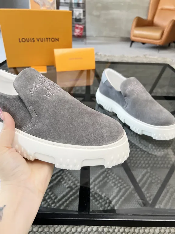 Louis Vuitton Shoe 